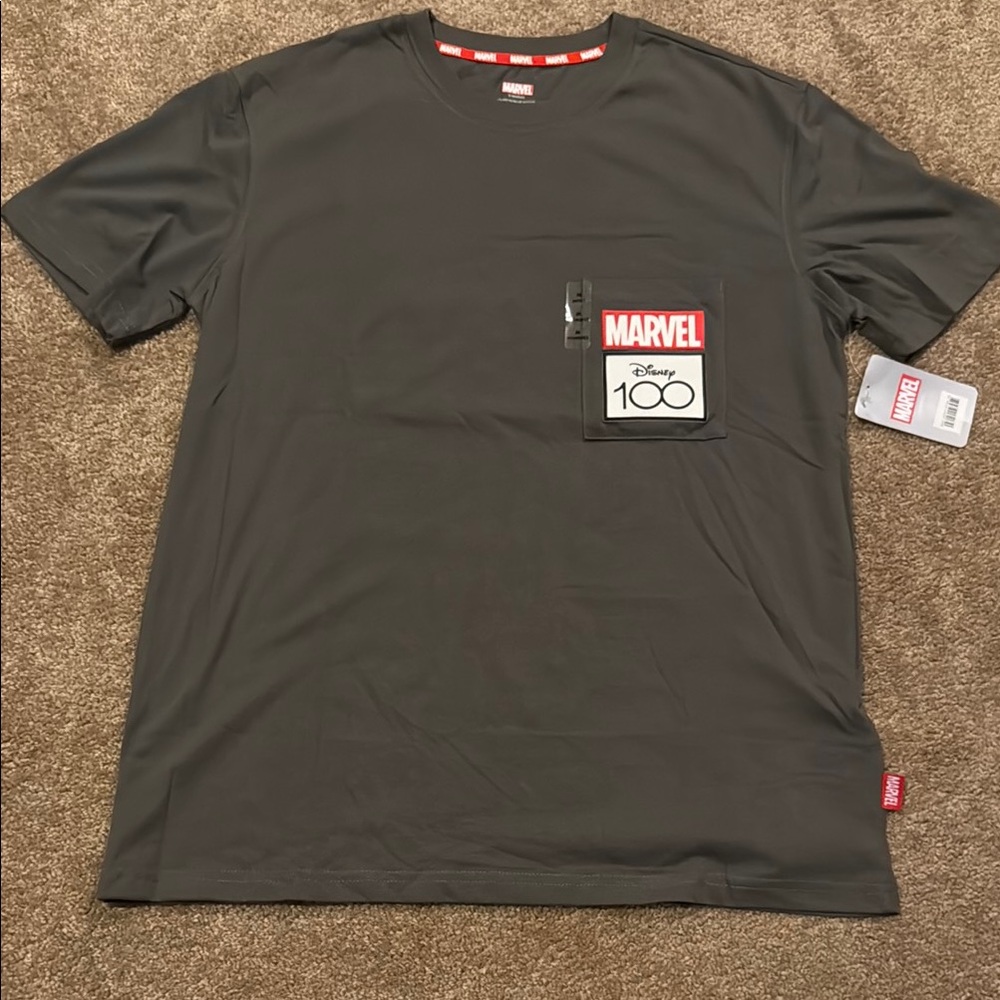 NWT Marvel Disney 100 Black Short Sleeve Tee with what if comic covers